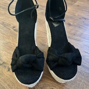 Elegant Black Wedge Sandals